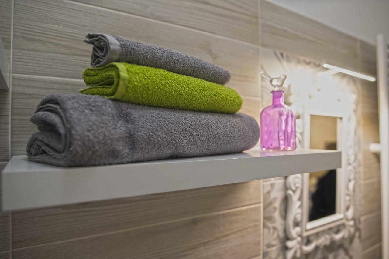 Borgonuovo Apartments Bologna Luaran gambar