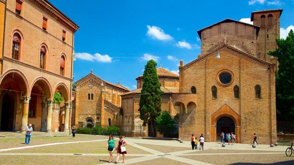 Borgonuovo Apartments Bologna Luaran gambar
